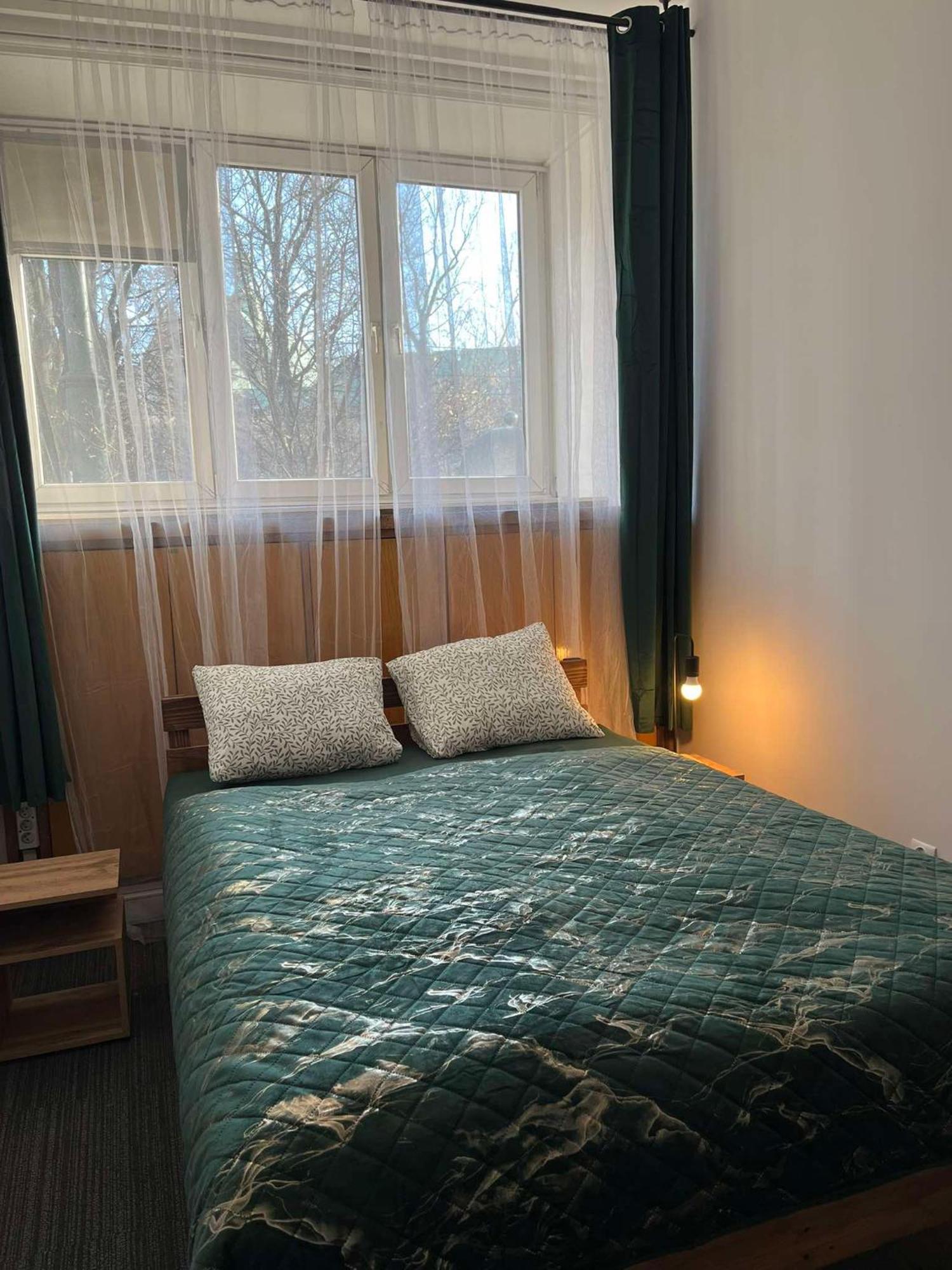 Tom Hostel Краков Экстерьер фото