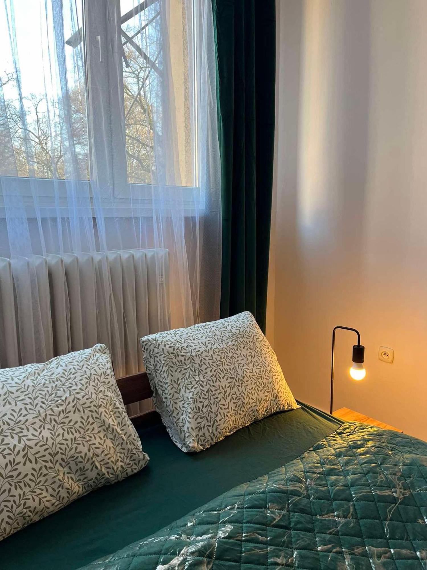 Tom Hostel Краков Экстерьер фото