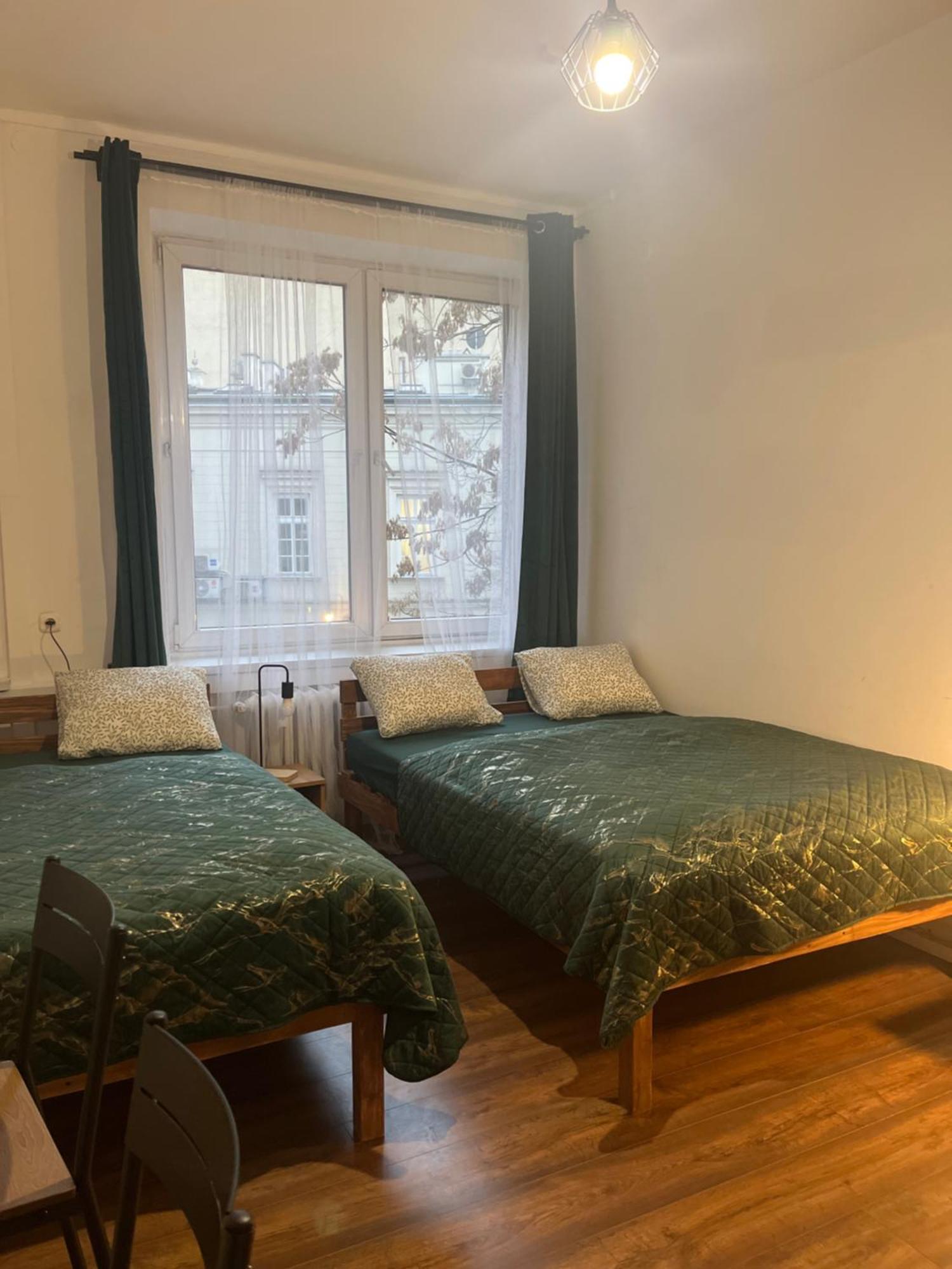 Tom Hostel Краков Экстерьер фото
