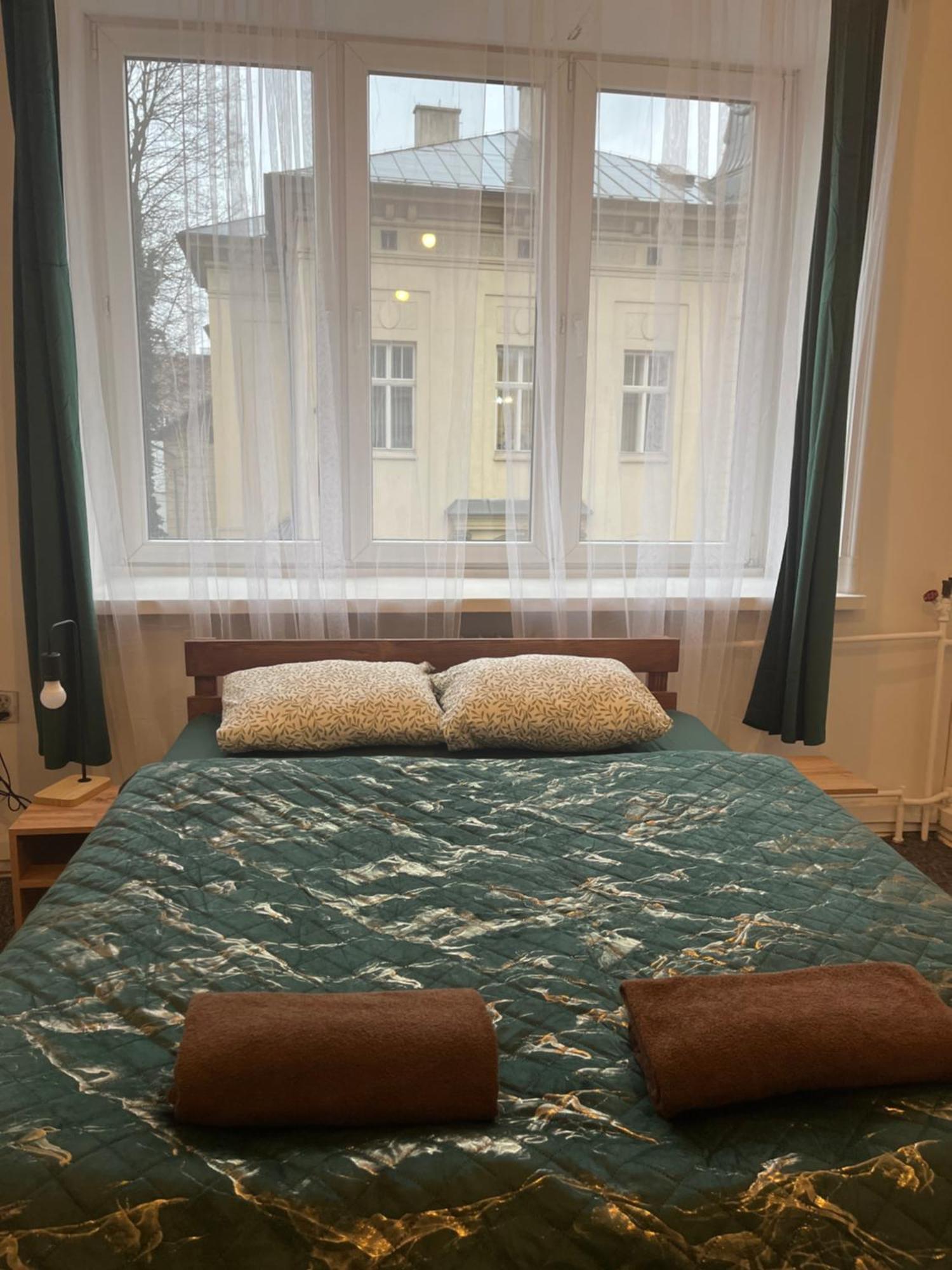 Tom Hostel Краков Экстерьер фото