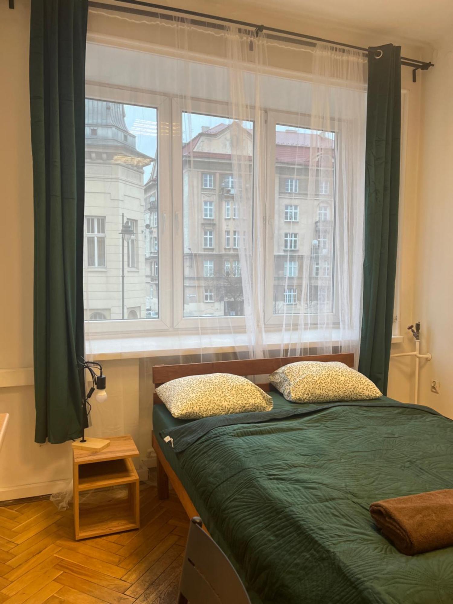 Tom Hostel Краков Экстерьер фото