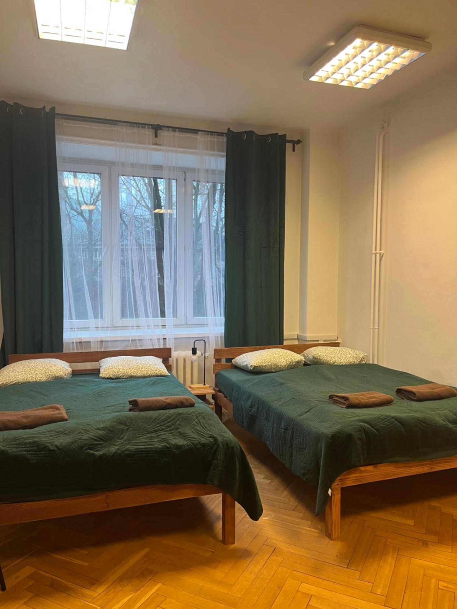 Tom Hostel Краков Экстерьер фото
